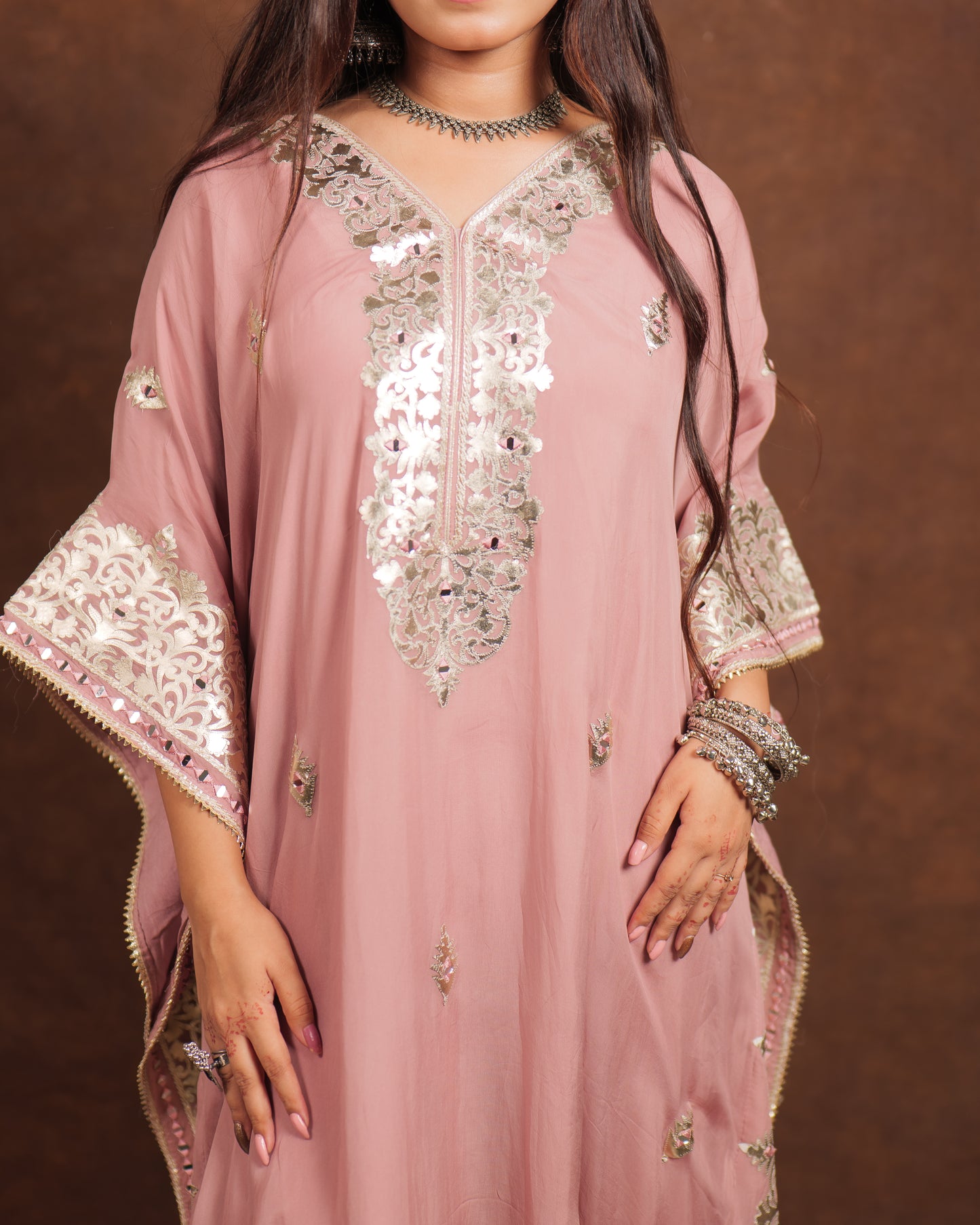 Pure Organza Kaaf-taan in all new dusty pink colour with elegant work details on neck and sides